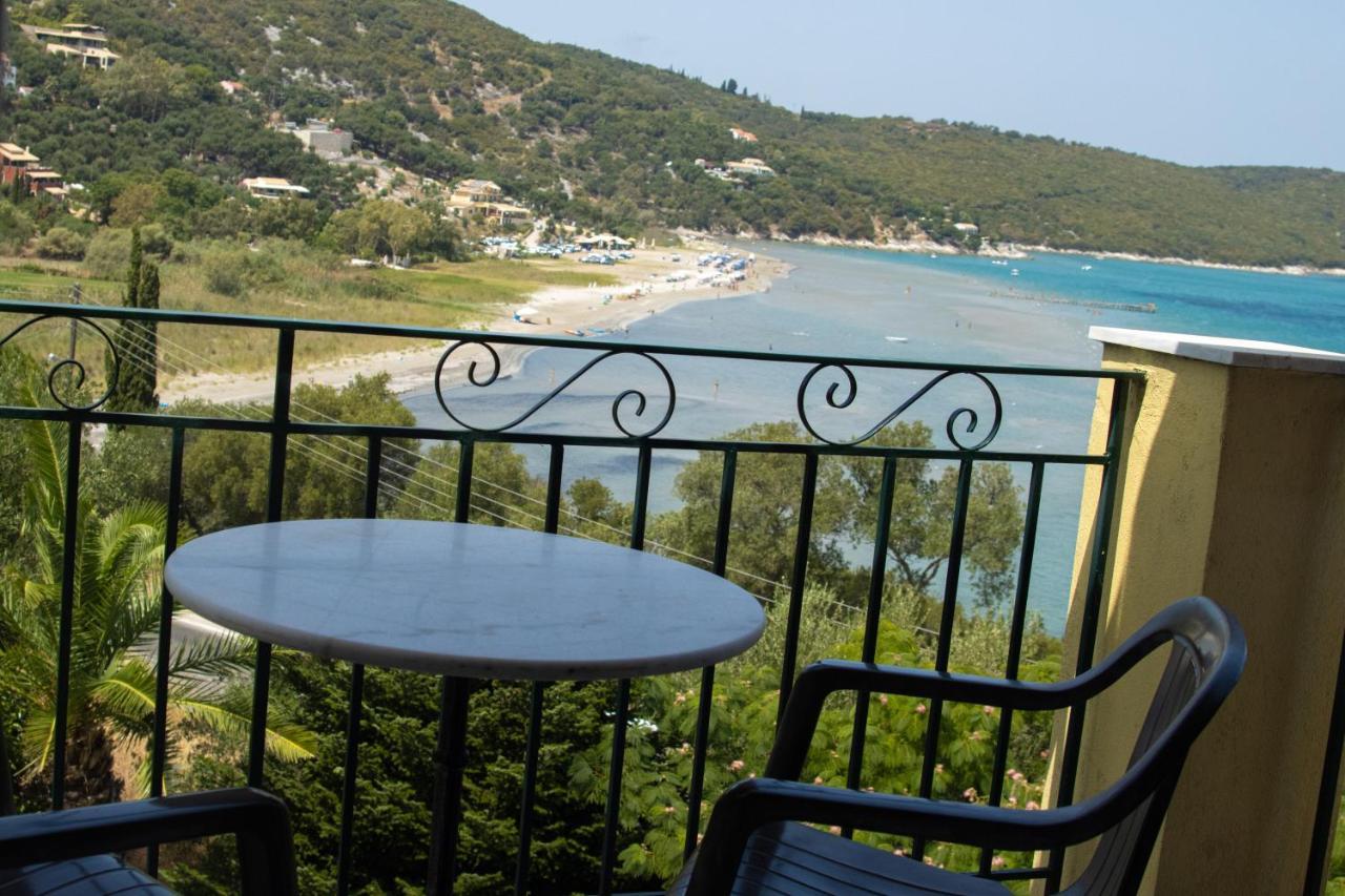 Apraos Bay Hotel Exterior foto