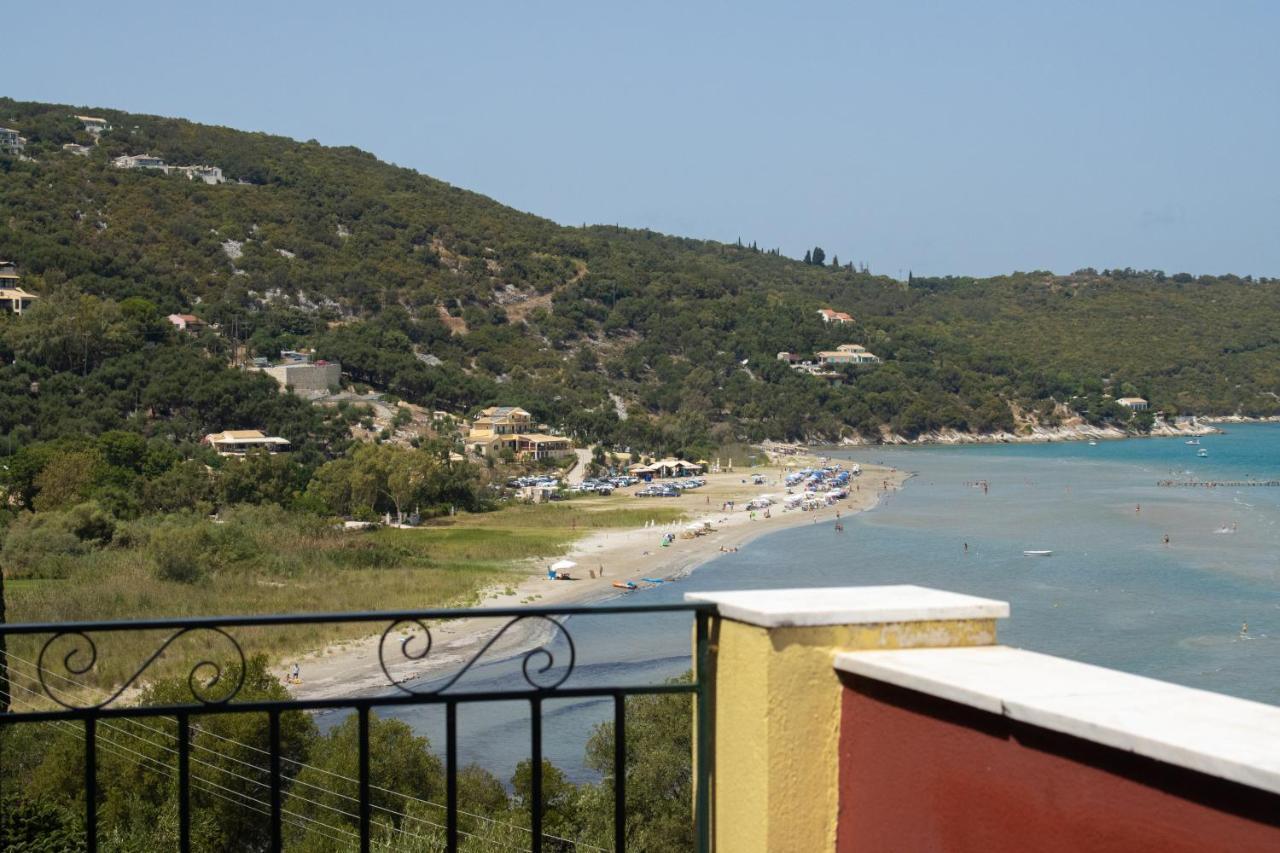 Apraos Bay Hotel Exterior foto