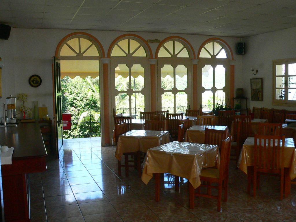 Apraos Bay Hotel Exterior foto